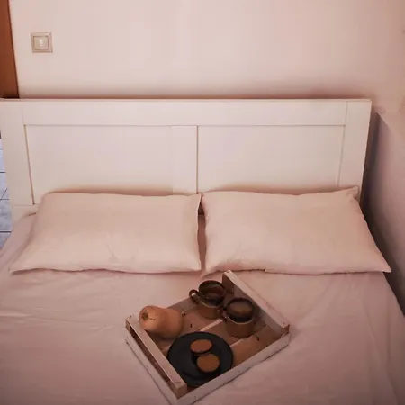 Apartament The By Naya Kawala